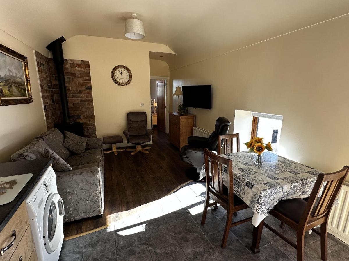 Cosy Barn Conversion In The Mournes Newry Extérieur photo